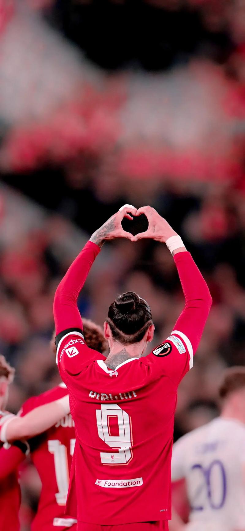 赫塔费主帅：西甲曾是世界上最好的联赛，但现在要向英超靠拢（赫塔费主帅称：西甲曾为世界第一联赛，如今需向英超看齐）