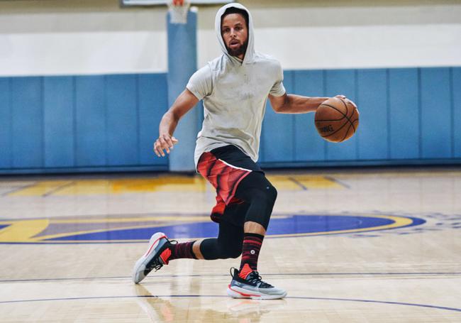 中国女足最佳球员选票：米利西奇、吴海燕第一选票均选择邦马蒂（中国女足最佳评选：米利西奇、吴海燕第一顺位均投邦马蒂）