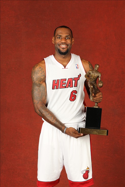 经纪人：希克过去和曼联有过谈判，米兰现在正关注他（经纪人透露：希克曾与曼联谈判，米兰正密切关注）