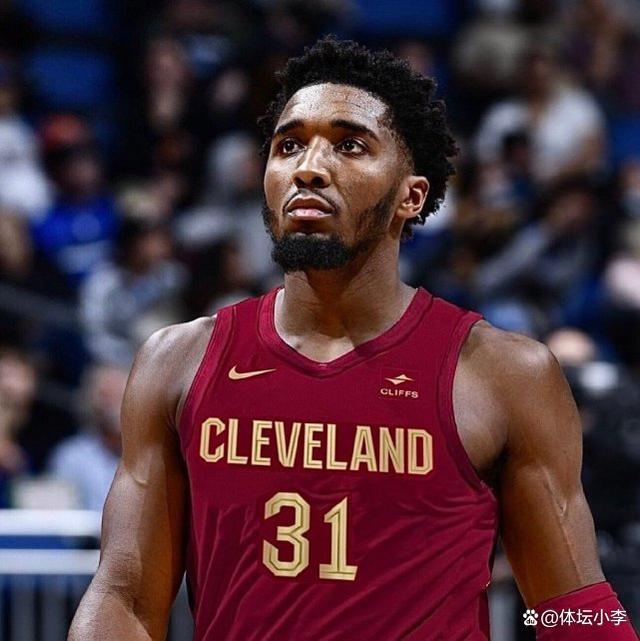 齐沃：老队员很好地接纳了年轻人；我们清楚弗拉泰西的重要性（齐沃：老将积极拥抱新人；我们深知弗拉泰西的关键作用）