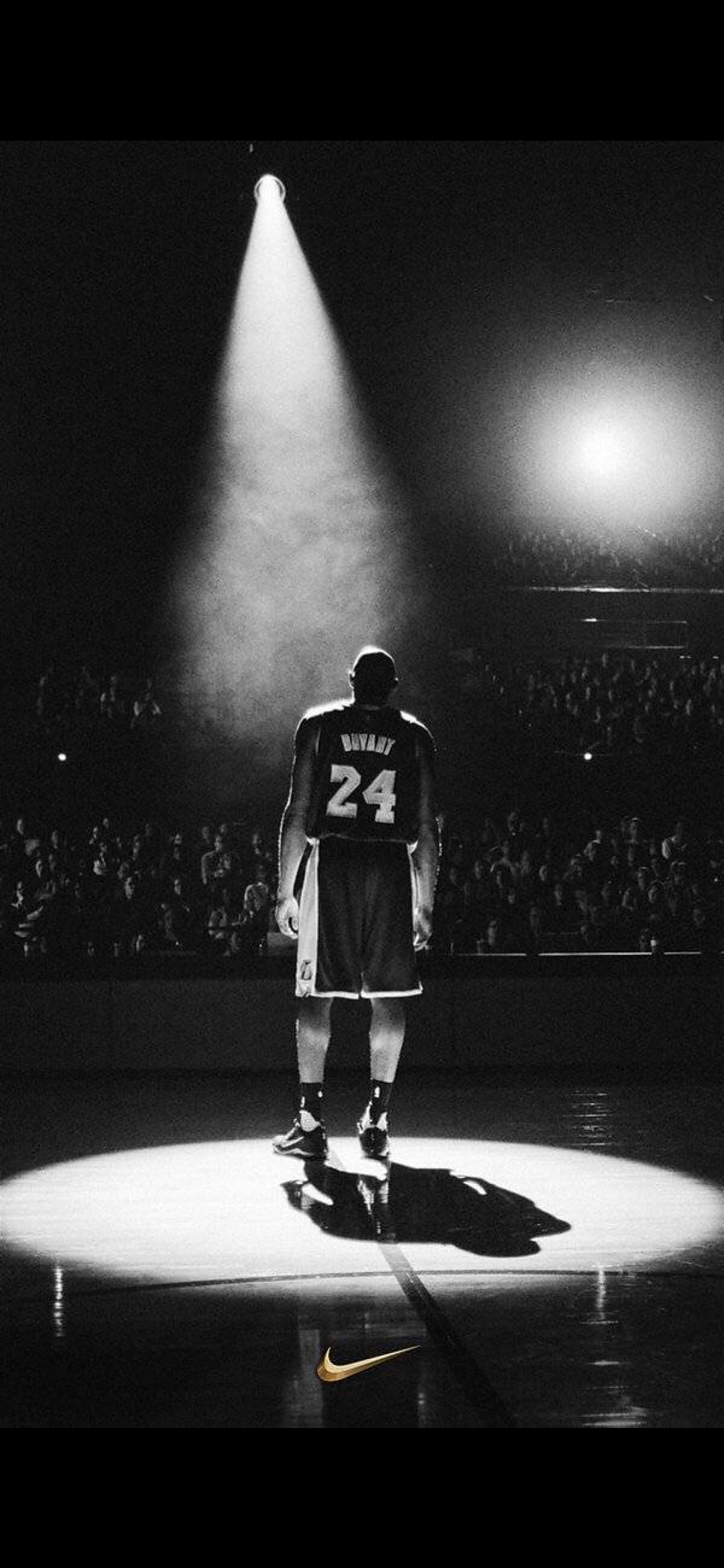 北京市足协贺信：国安用金灿灿的奖杯回应了首都广大球迷的期待（北京足协发贺信：国安以金杯兑现首都球迷的期盼）