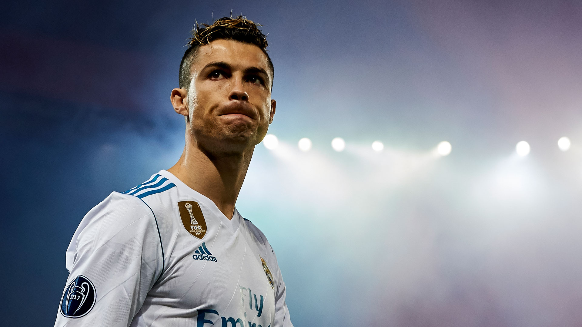 皇家奥维耶多vs马略卡：龙东、卡索拉首发，塞尔希-达德尔、韦达特-穆里奇出战（皇家奥维耶多战马略卡：龙东、卡索拉首发布阵，塞尔希-达德尔与韦达特-穆里奇同场亮相）