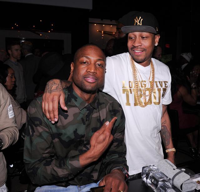 国安刚拿到足协杯冠军，就要给新帅准备三份引援大礼，值得期待（国安捧起足协杯，新帅将获三重引援厚礼，拭目以待）