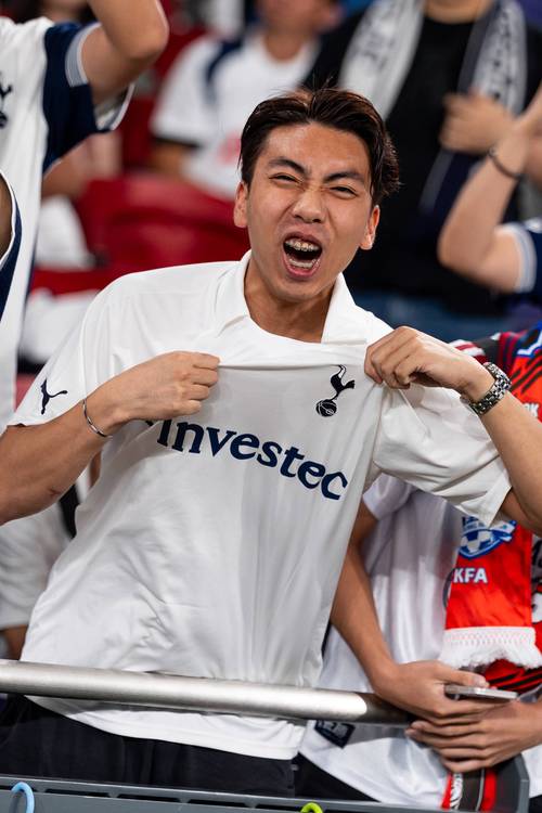 希勒：伊萨克真想走就赶紧卖了，纽卡的夏窗一团糟（希勒：伊萨克若铁心离队就尽快出售，纽卡今夏转会窗一塌糊涂）